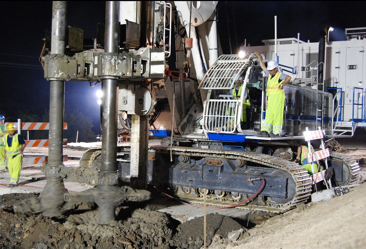 Close-up view of mixing. From Trevi Icos Corporation.