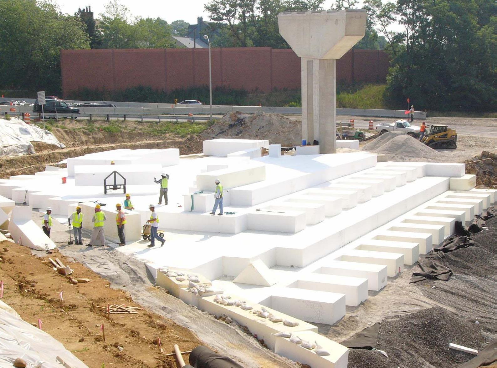 Placement of geofoam. Courtesy of Virginia DOT. Placement of geofoam. Courtesy of Virginia DOT.