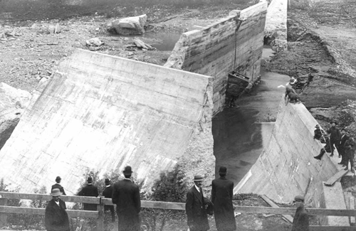 Black and white photograph