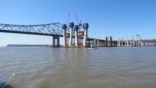 The old and new Tappan Zee bridges