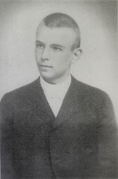 Black and white photo of young Karl Terzaghi
