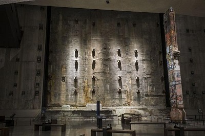 Photograph of the exposed section of the original slurry wall of the World Trade Center in the 9/11 Memorial Museum. Source: Graham-Felsen (2019).